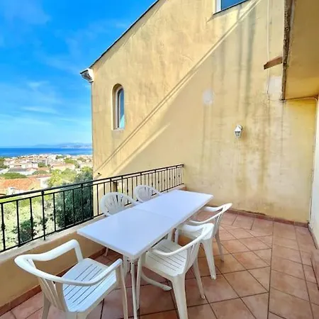 Vue Avec Piscine Apartment